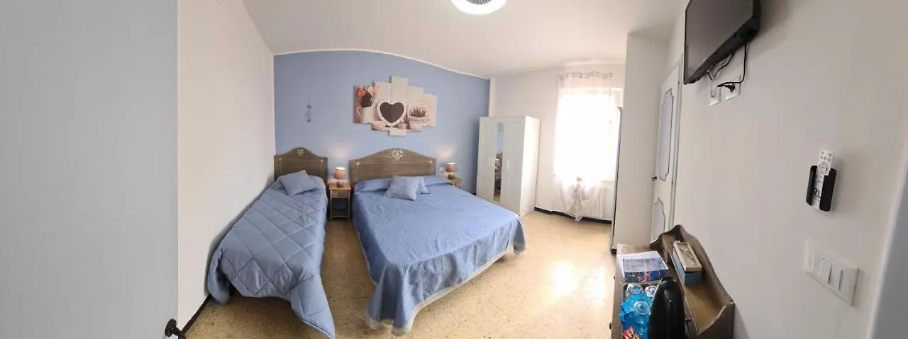 Pippo A Vernazza Rooms Gæstehus