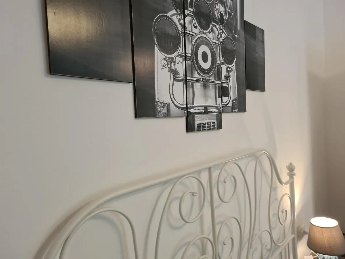 Pippo A Vernazza Rooms